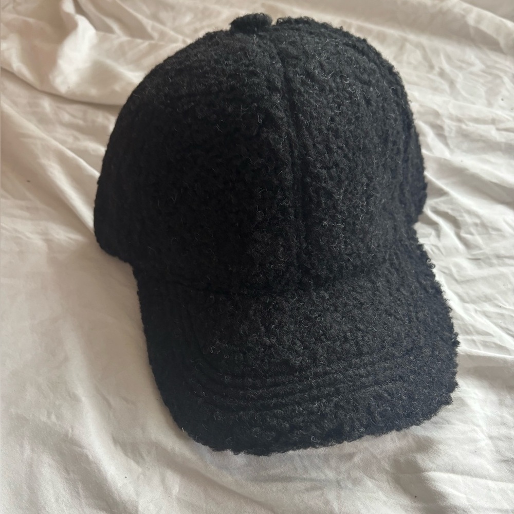 Black fuzzy furry Sherpa baseball cap brand new fall winter warm chic style